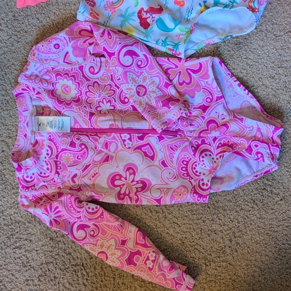 Girls Mixed Brand Swimsuit Bundles Size 2/3T Three One Piece Swimsuits Vacation - Picture 2 of 10